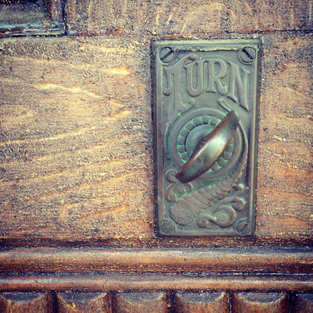 Victorian Door Bell