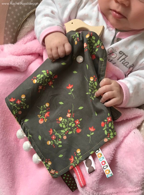 How to Make a Teething Blanket Rachel Rossi