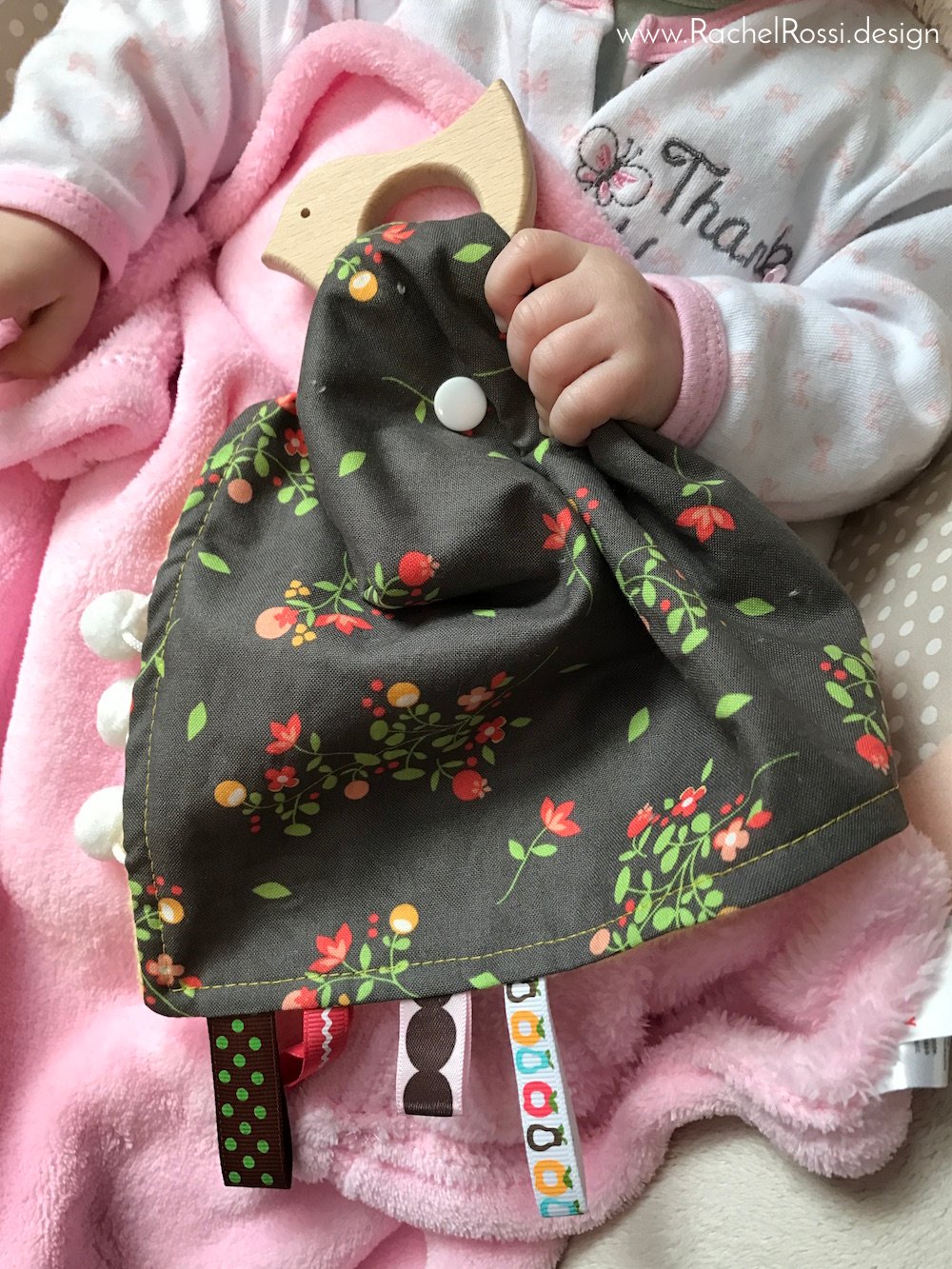 How to Make a Teething Blanket Rachel Rossi